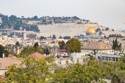 Fabulous view over the Temple Mount 2 bedrooms - image 3